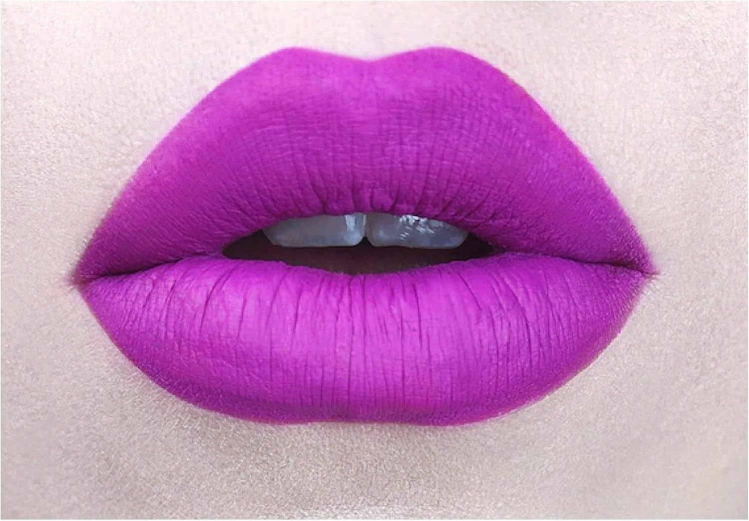 Rouge à Lèvres Liquide Mat Everlasting – Teinte L.U.V. (Kat Von D - Beauty)