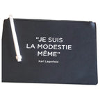 La Pochette Collector Karl Lagerfeld – L'écrin parfait pour vos essentiels parfumés (Je suis la modestie même)